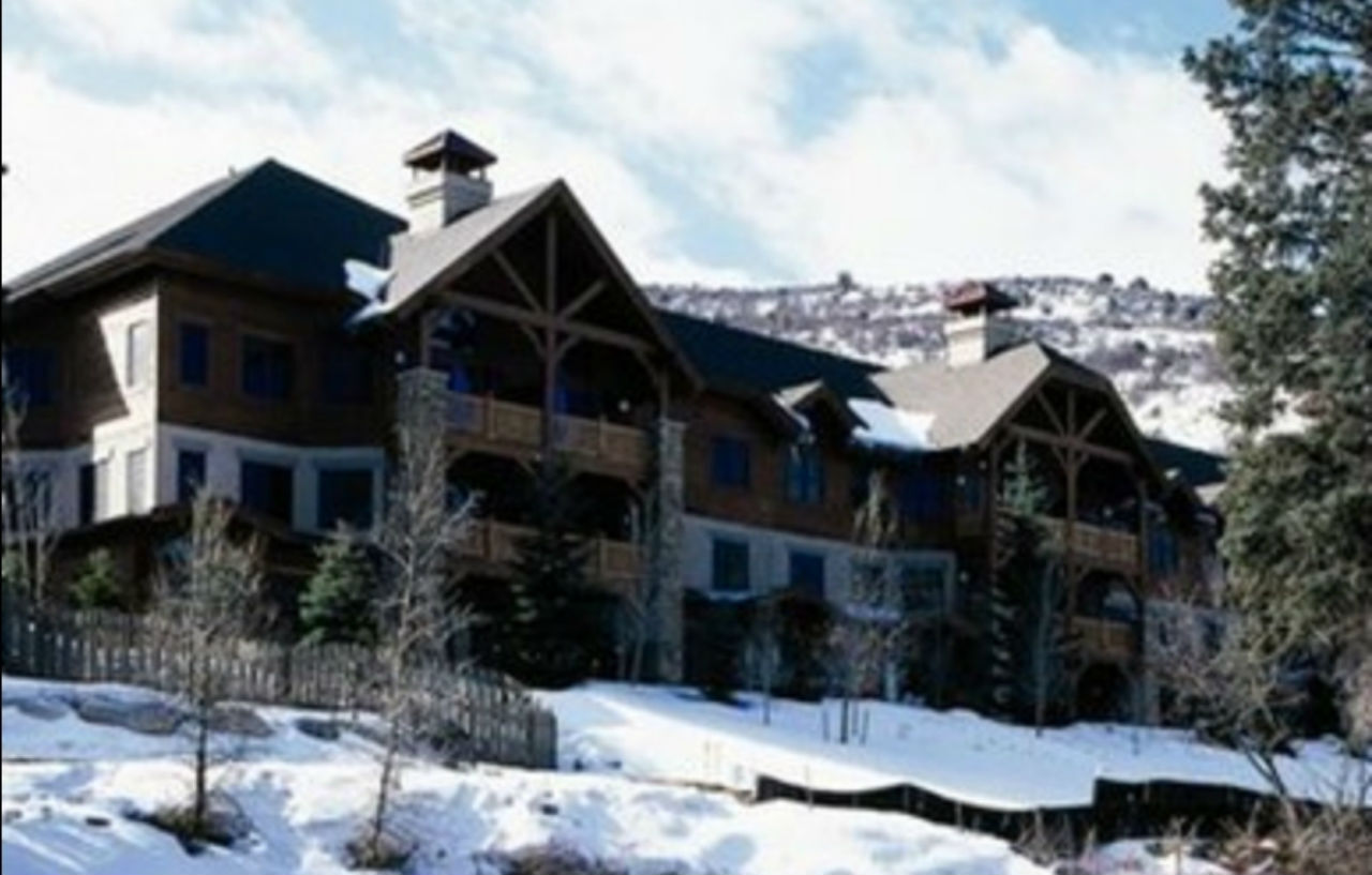 Lodge At Brookside Avon Village Exterior foto